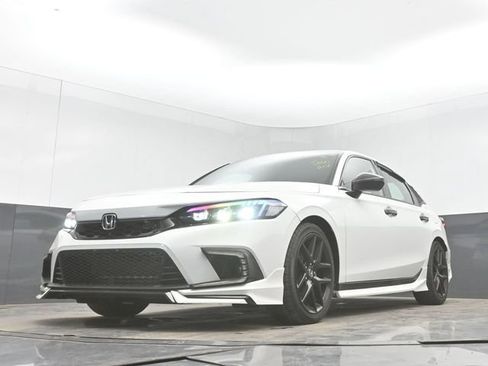 Used 2023 Honda Civic Sport image 30