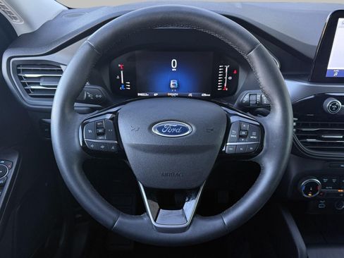 Used 2023 Ford Escape Active AWD/4WD image 31