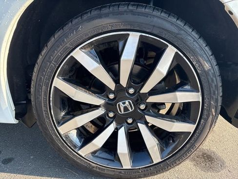Used 2015 Honda Civic EX-L image 27