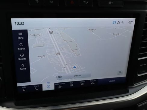 Used 2021 Ford F150 Lariat w/ Equipment Group 502A High image 33