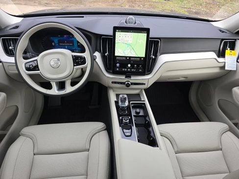 New 2026 Volvo XC60 T8 Ultra w/ Protection Package Premier AWD/4WD image 21