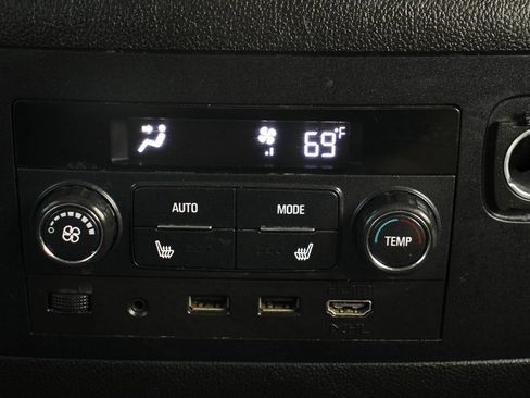 Used 2019 GMC Yukon Denali w/ Open Road Package image 44