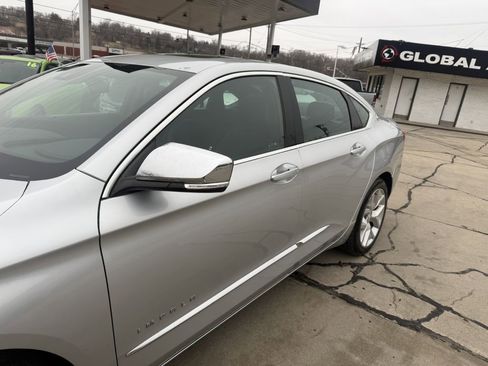 Used 2017 Chevrolet Impala Premier w/ Enhanced Convenience Package image 23