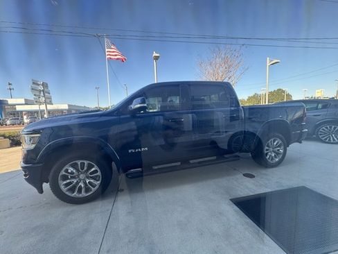 Used 2020 RAM 1500 Laramie w/ Sport Appearance Package image 16
