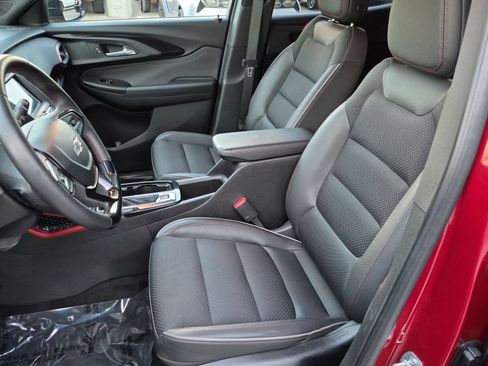 Used 2021 Chevrolet TrailBlazer RS FWD image 21