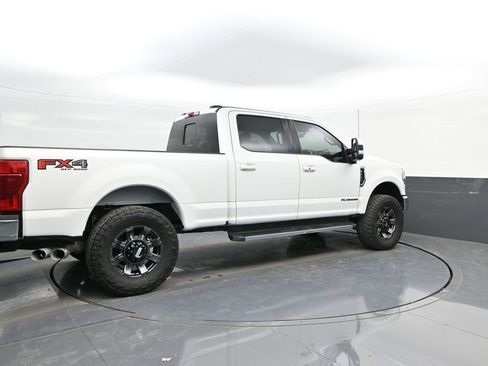 Certified 2022 Ford F250 Lariat w/ Lariat Ultimate Package image 15