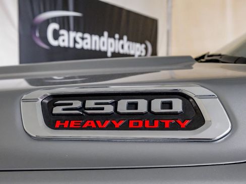 Used 2022 RAM 2500 Big Horn AWD/4WD image 43