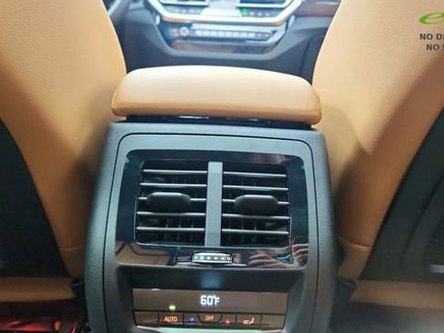 Used 2025 BMW X4 xDrive30i AWD/4WD image 56