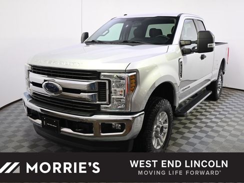 Used 2018 Ford F250 XLT w/ XLT Value Package image 1