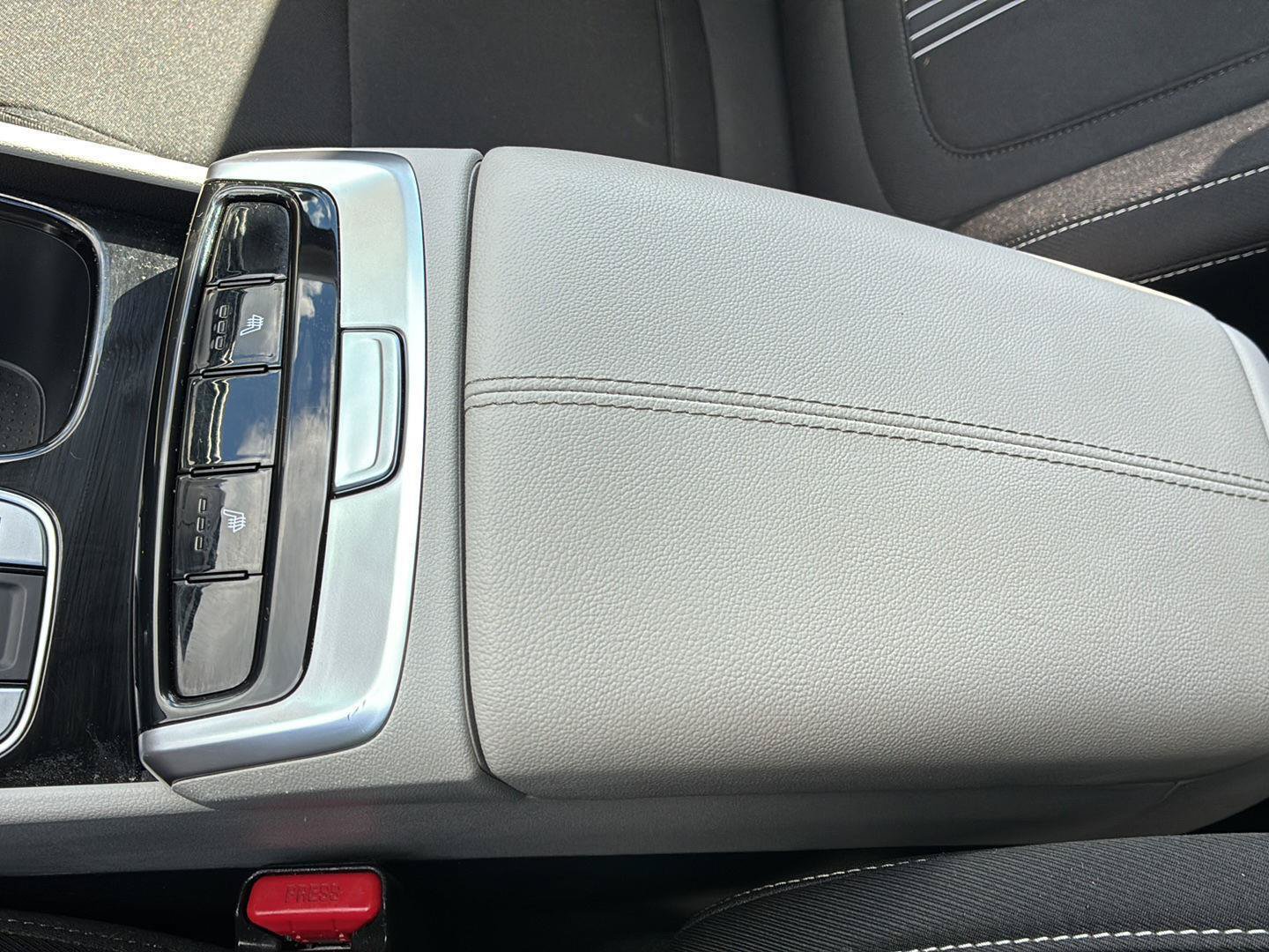 Certified 2024 Hyundai Tucson SEL AWD/4WD image 33