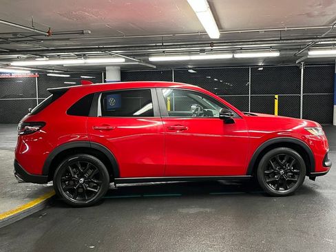 Used 2024 Honda HR-V Sport image 35