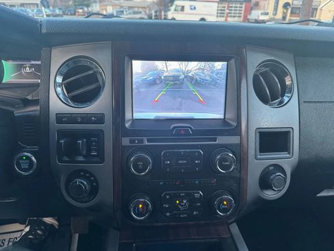 Used 2017 Ford Expedition EL Platinum image 34
