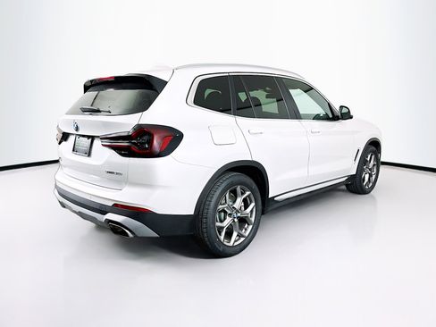 Used 2024 BMW X3 sDrive30i w/ Convenience Package image 9