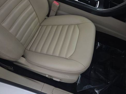 Used 2020 Ford Fusion SEL image 30