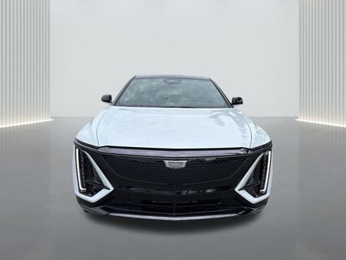 New 2026 Cadillac Lyriq Sport image 2