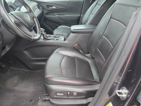 Used 2022 Chevrolet Equinox RS w/ RS Leather Package image 10