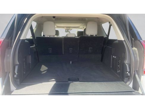 Used 2025 Ford Expedition Max Active AWD/4WD image 13