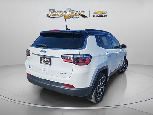 Used 2025 Jeep Compass Limited image 8