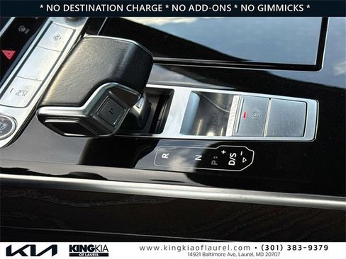 Used 2022 Audi A8 L 3.0T image 7