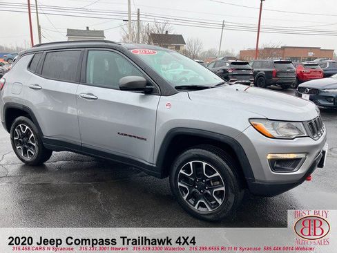 Used 2020 Jeep Compass Trailhawk AWD/4WD image 1
