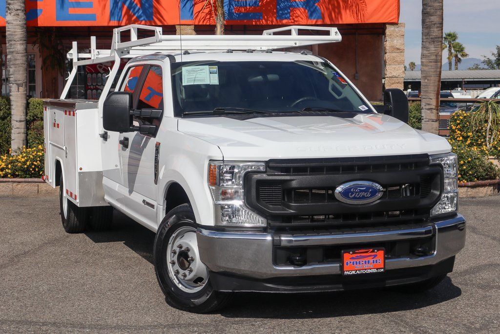Used 2021 Ford F350 XL w/ Power Equipment Group RWD image 2