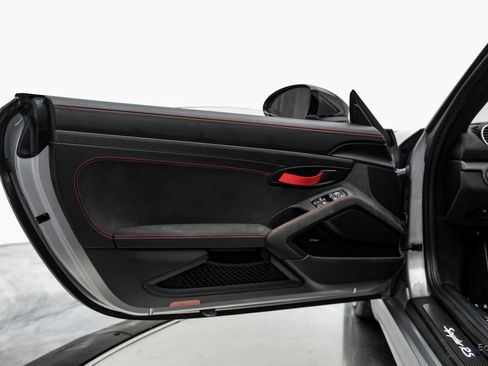 Used 2024 Porsche 718 Boxster Spyder RS image 69