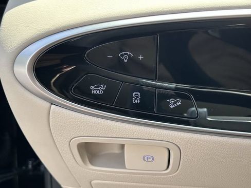 New 2026 Genesis GV70 2.5T Advanced AWD/4WD image 18