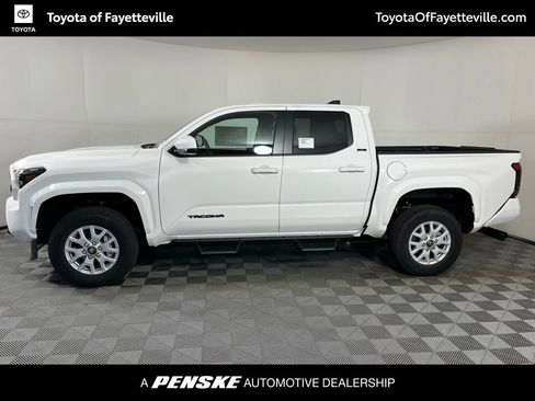 New 2026 Toyota Tacoma SR5 AWD/4WD image 2