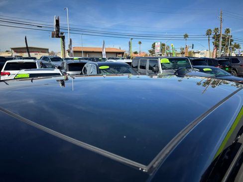 Used 2020 Land Rover Range Rover Evoque First Edition image 7