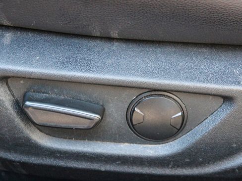 Used 2021 Ford Mustang Premium image 31