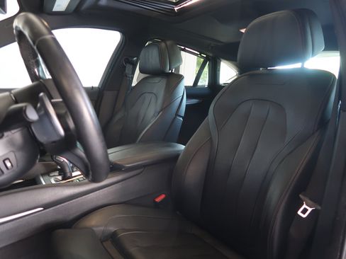 Used 2017 BMW X6 sDrive35i RWD image 13