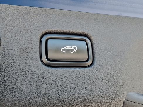 Used 2024 Kia Sportage X-Line w/ X-Line Premium Package AWD/4WD image 32