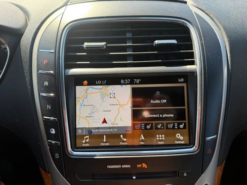 Used 2017 Lincoln MKX Reserve w/ Lincoln MKX Climate Package AWD/4WD image 20