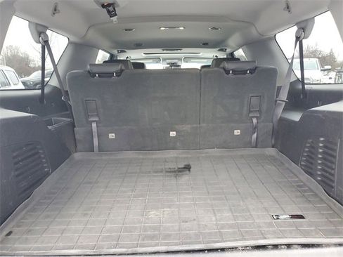Certified 2019 Chevrolet Suburban LT image 7