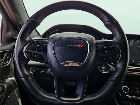 Used 2025 Dodge Durango GT RWD image 17