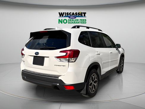 Used 2023 Subaru Forester Premium AWD/4WD image 22