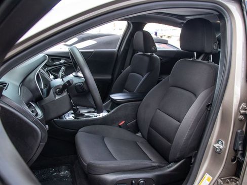 Used 2024 Chevrolet Malibu LT FWD image 10
