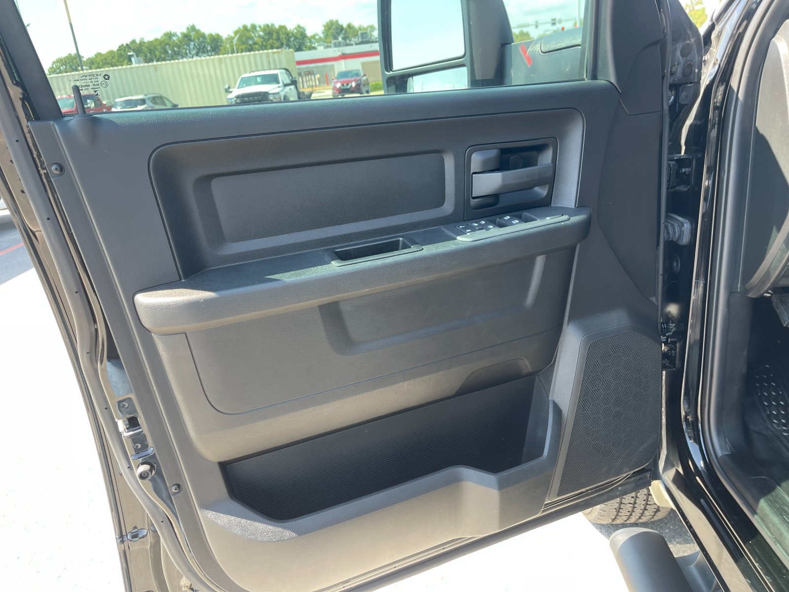 Used 2025 RAM 2500 Tradesman AWD/4WD image 11