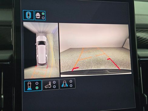 New 2026 GMC Yukon XL AT4 w/ AT4 Premium Package image 34