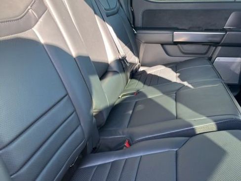 New 2025 Ford F150 Platinum w/ FX4 Off-Road Package image 37