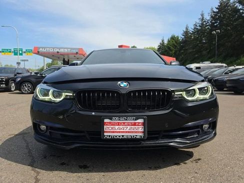 Used 2018 BMW 330e w/ Premium Package RWD image 20