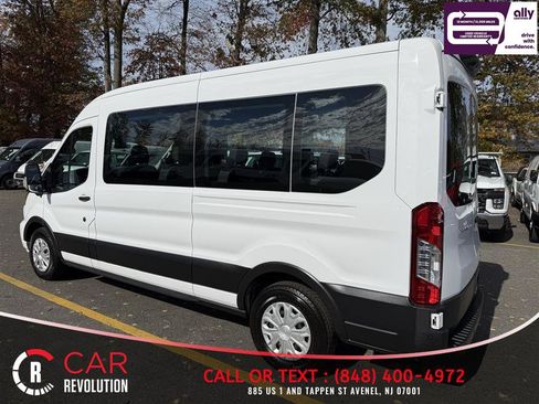 Used 2023 Ford Transit 350 XLT RWD image 4
