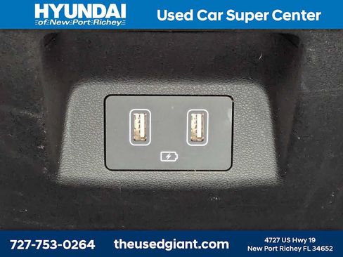 Certified 2023 Hyundai Tucson SEL w/ Convenience Package FWD image 17