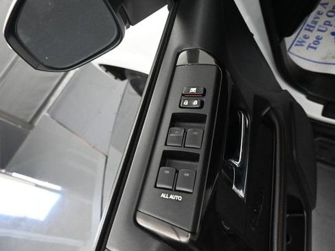 Used 2024 Toyota 4Runner TRD Off-Road image 11