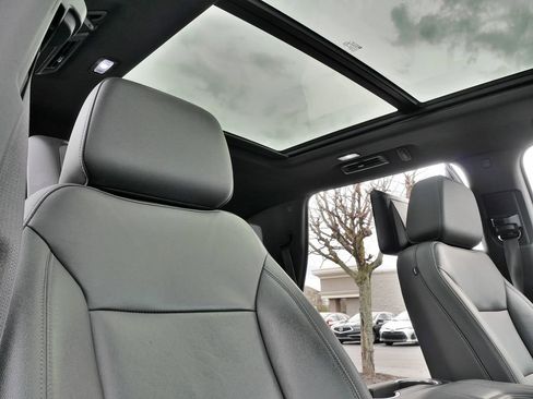 Used 2021 Chevrolet Tahoe LT w/ Rear Media and Nav Package image 14