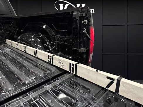 Used 2022 RAM 1500 Classic SLT image 14