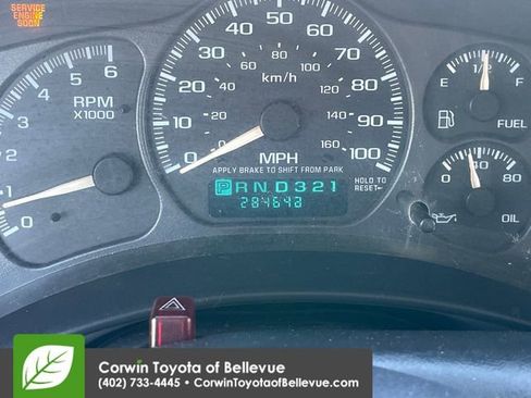 Used 2002 Chevrolet Avalanche 4x4 w/ Off-Road Suspension Pkg image 10