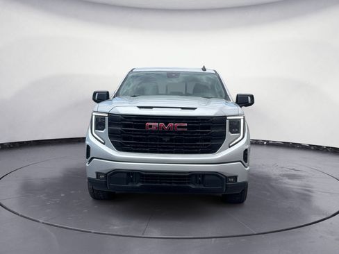Used 2022 GMC Sierra 1500 Elevation w/ Preferred Package AWD/4WD image 2