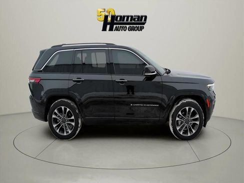 Used 2023 Jeep Grand Cherokee Overland w/ Luxury Tech Group IV image 6