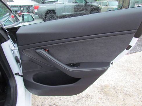 Used 2019 Tesla Model 3 Performance AWD/4WD image 16